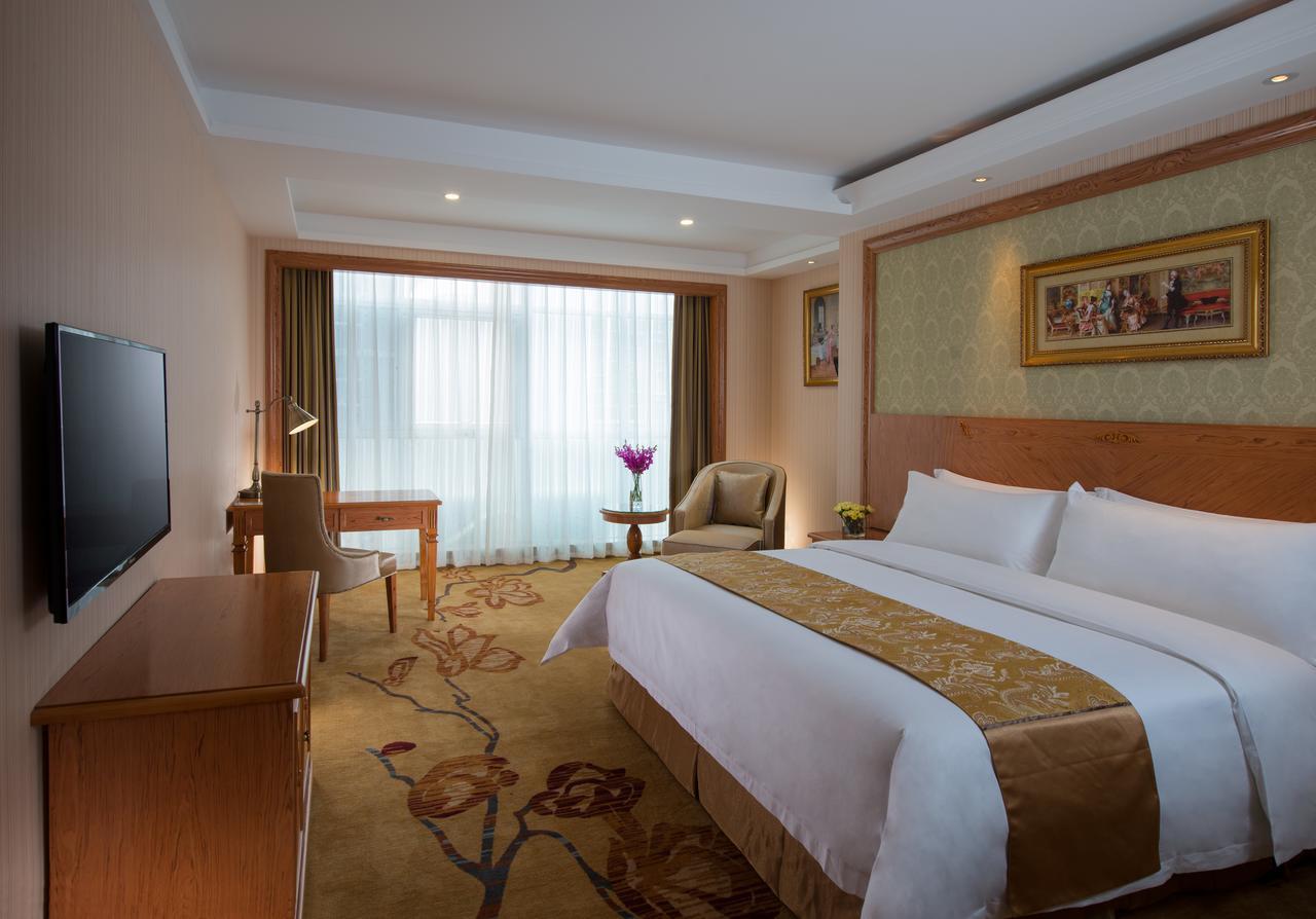 Vienna Hotel Shouti Peking Exteriör bild